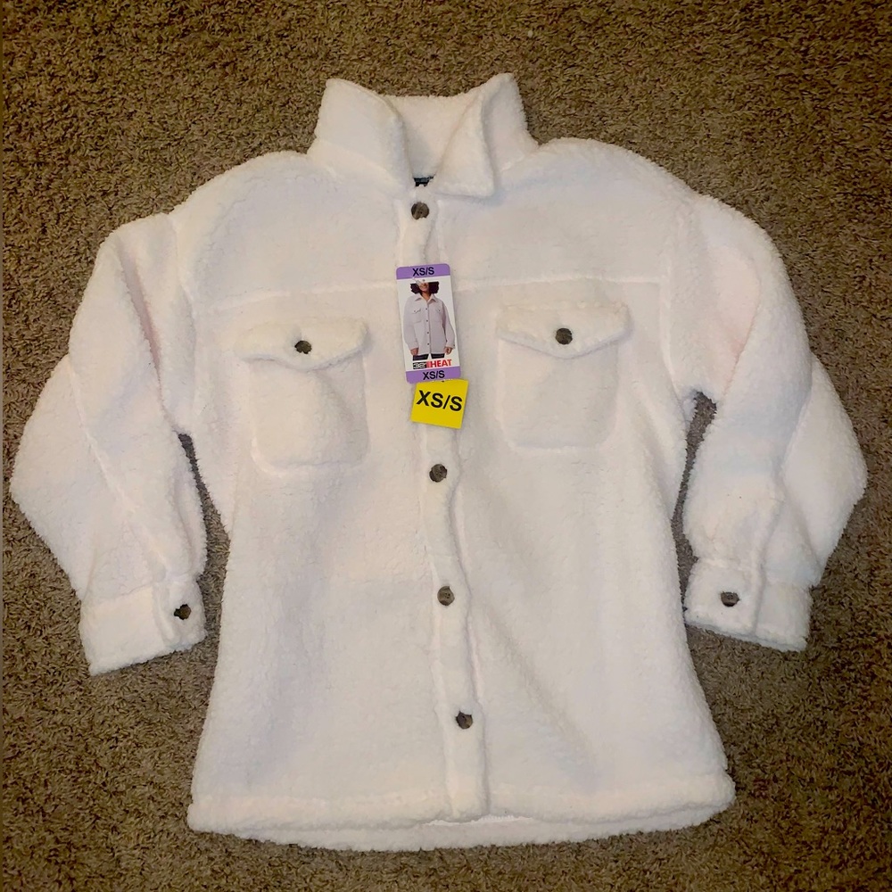 🚨🔥NWT SKI TOP JACKET🚨🔥